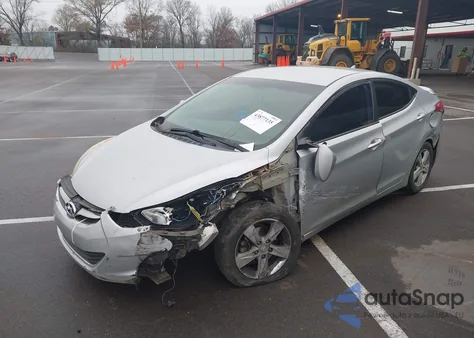 2013 Hyundai Elantra Gls from USA, damaged, VIN KMHDH4AE0DU754926